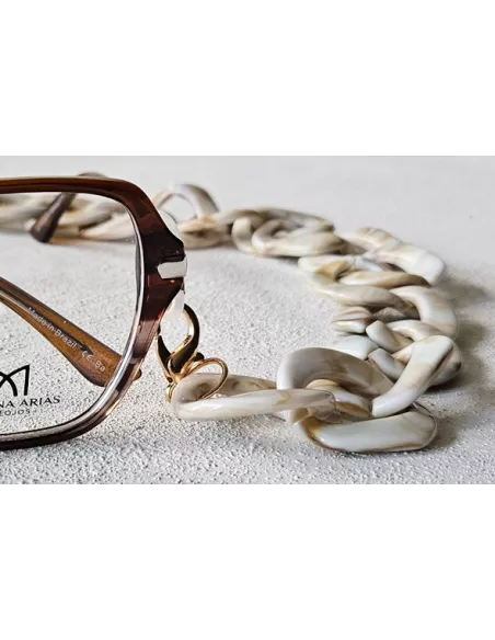 Cadena de Mariana Arias